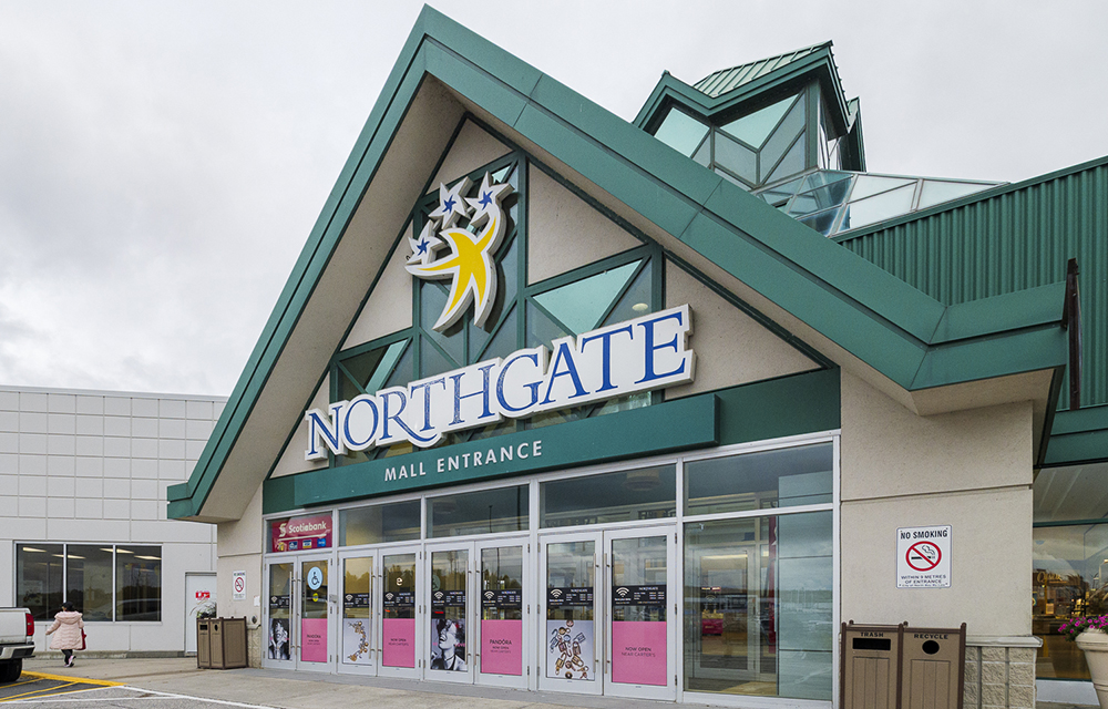 Ross of Largo Capital Ltd. arranges $36 million refinance for North Bay retail center